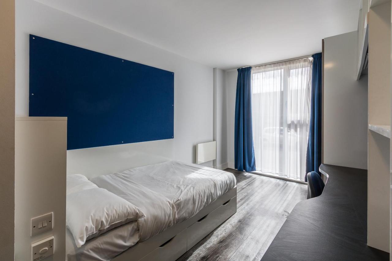 Destiny Student - Holyrood Apartment Edinburgh Exterior photo