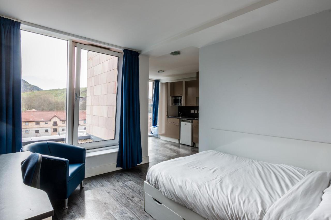 Destiny Student - Holyrood Apartment Edinburgh Exterior photo
